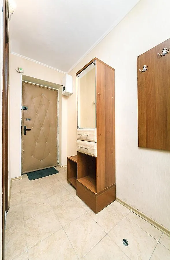 Центр,1К Квартира М.Кловская Kyiv 0*,  Ukraine